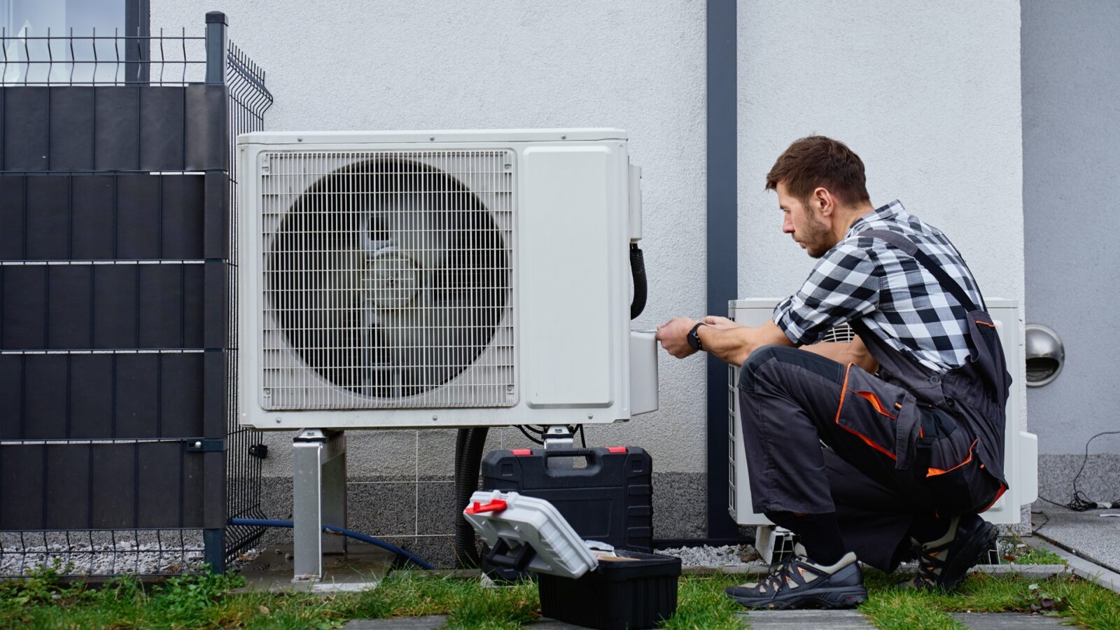 installation climatisation yenne